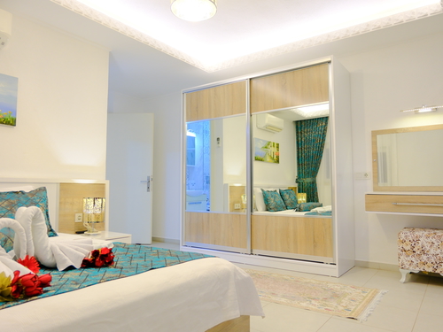  gece  -  Kasım
  | Kalkan Kördere’de Jakuzili ve Isıtmalı Havuzlu 8 Kişilik Lüks Villa