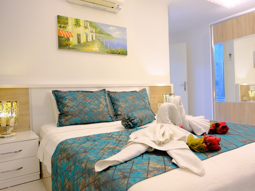  gece  -  Kasım
  | Kalkan Kördere’de Jakuzili ve Isıtmalı Havuzlu 8 Kişilik Lüks Villa