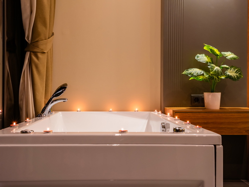  gece  -  Kasım
  | Kalkan Yeşilköy’de Jakuzili, 4 Kişilik Doğa İçinde Özel Havuzlu Kiralık Villa