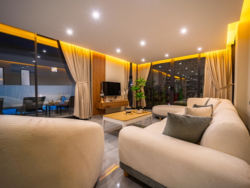  gece  -  Kasım
  | Kalkan Yeşilköy’de Jakuzili, 4 Kişilik Doğa İçinde Özel Havuzlu Kiralık Villa