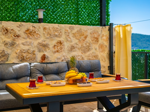 gece - Kasım
| Kalkan Yeşilköy’de Jakuzili, 4 Kişilik Doğa İçinde Özel Havuzlu Kiralık Villa