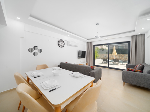  gece  -  Kasım
  | Kaş Çukurbağ'da Jakuzili ve Korunaklı Havuzlu 4 Kişilik Villa