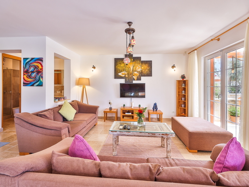  gece  -  Kasım
  | Kalkan İncebel Deniz Manzaralı Lüks Villa (6 Kişilik, Site Olanaklarıyla)