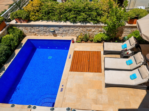  gece  -  Kasım
  | Kalkan İncebel Deniz Manzaralı Lüks Villa (6 Kişilik, Site Olanaklarıyla)