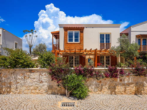  gece  -  Kasım
  | Kalkan İncebel Deniz Manzaralı Lüks Villa (6 Kişilik, Site Olanaklarıyla)