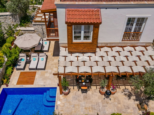  gece  -  Kasım
  | Kalkan İncebel Deniz Manzaralı Lüks Villa (6 Kişilik, Site Olanaklarıyla)