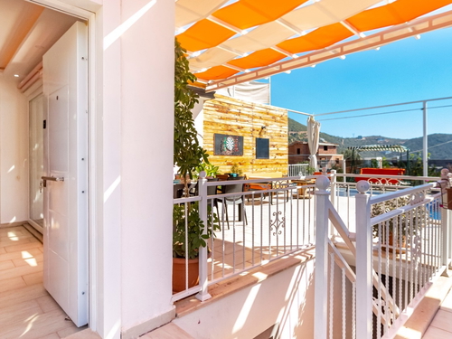 gece - Kasım
| Kalkan Kördere'de Doğa Manzaralı, Muhafazakar 6 Kişilik Villa Kiralama