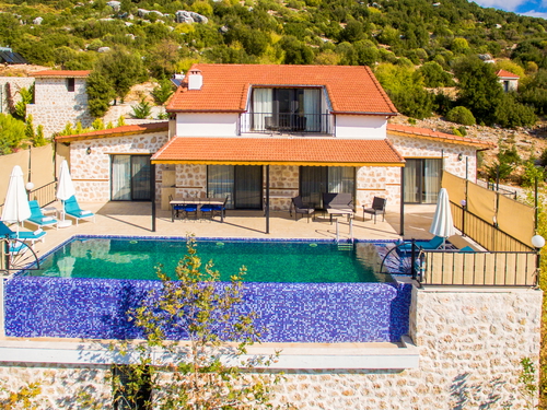  gece  -  Kasım
  | Kalkan Sarıbelen Isıtmalı Havuzlu Villa (6 Kişilik, Doğa İçinde)