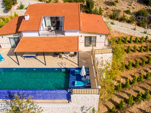  gece  -  Kasım
  | Kalkan Sarıbelen Isıtmalı Havuzlu Villa (6 Kişilik, Doğa İçinde)