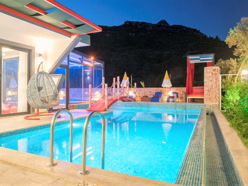 gece  -  Kasım
  | Kalkan Yeşilköy'de Doğa İçinde Bahçeli Muhafazakar Villa: 4 Kişilik Huzurlu Tatil
