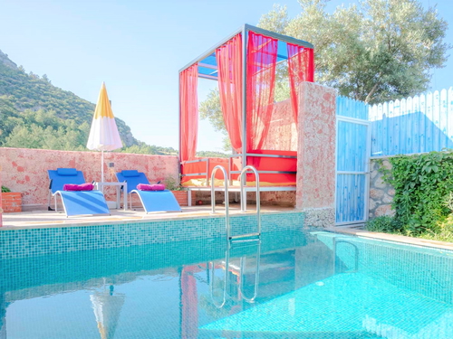 gece - Kasım
| Kalkan Yeşilköy'de Doğa İçinde Bahçeli Muhafazakar Villa: 4 Kişilik Huzurlu Tatil