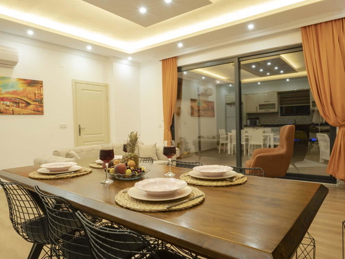  gece  -  Kasım
  | Kalkan İslamlar'da Korunaklı Aile Villası: 5 Kişilik Özel Havuzlu Tatil Cenneti