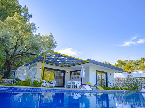 gece  -  Kasım
  | Kalkan İslamlar'da Korunaklı Aile Villası: 5 Kişilik Özel Havuzlu Tatil Cenneti
