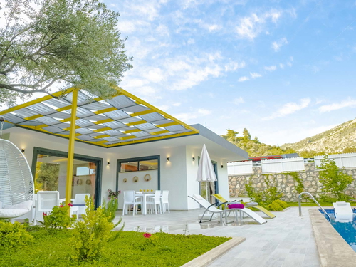  gece  -  Kasım
  | Kalkan İslamlar'da Korunaklı Aile Villası: 5 Kişilik Özel Havuzlu Tatil Cenneti
