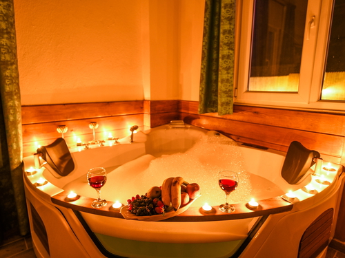  gece  -  Kasım
  | Kalkan Sarıbelen Muhafazakar Villa (6 Kişilik, Jakuzili, Doğa İçinde)