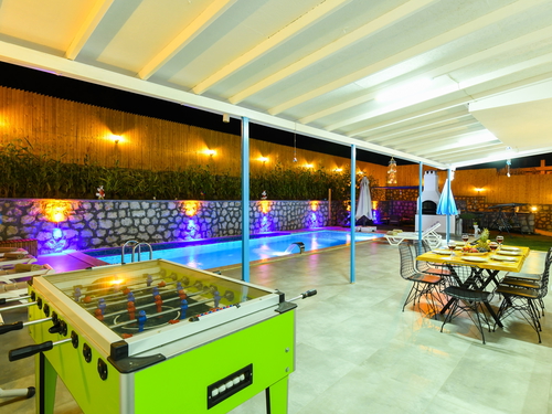 gece - Kasım
| Kalkan Sarıbelen Muhafazakar Villa (6 Kişilik, Jakuzili, Doğa İçinde)