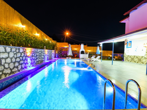  gece  -  Kasım
  | Kalkan Sarıbelen Muhafazakar Villa (6 Kişilik, Jakuzili, Doğa İçinde)