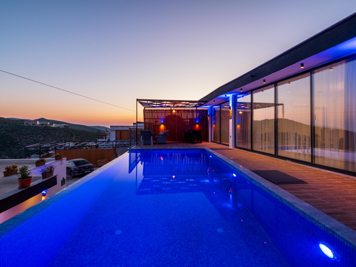  gece  -  Kasım
  | Kalkan Akbel’de Jakuzili Özel Havuzlu Kiralık Villa