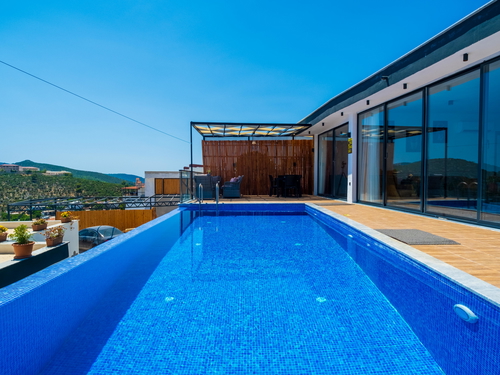  gece  -  Kasım
  | Kalkan Akbel’de Jakuzili Özel Havuzlu Kiralık Villa