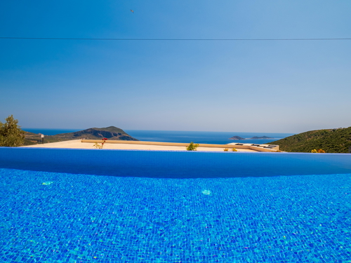  gece  -  Kasım
  | Kalkan Akbel’de Jakuzili Özel Havuzlu Kiralık Villa