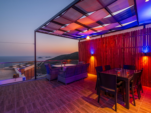  gece  -  Kasım
  | Kalkan Akbel’de Jakuzili Özel Havuzlu Kiralık Villa
