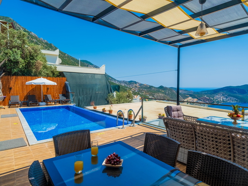 gece - Kasım
| Kalkan Akbel’de Jakuzili Özel Havuzlu Kiralık Villa