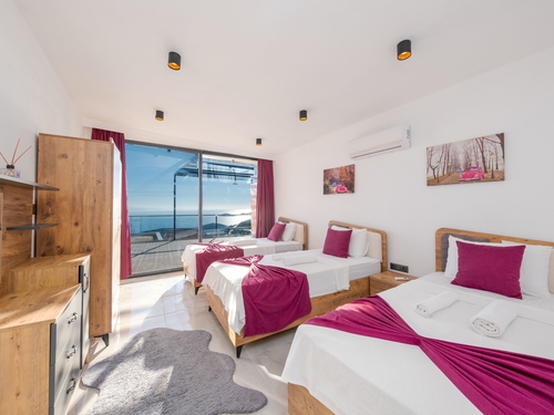  gece  -  Kasım
  | Kalkan Akbel’de Jakuzili Özel Havuzlu Kiralık Villa