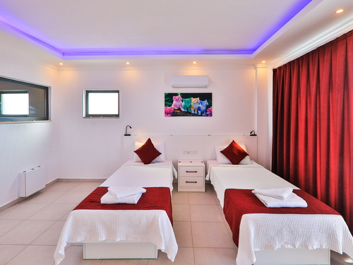gece - Kasım
| Kalkan Kördere Muhafazakar Villa (4 Kişilik, Deniz Manzaralı, Jakuzili Özel Havuzlu)