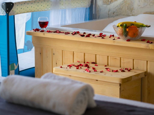  gece  -  Kasım
  | Antalya Kalkan Sarıbelen'de Doğanın Kalbinde Özel Havuzlu Jakuzili Lüks Tatil Deneyimi