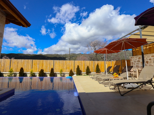  gece  -  Kasım
  | Antalya Kalkan Sarıbelen'de Doğanın Kalbinde Özel Havuzlu Jakuzili Lüks Tatil Deneyimi