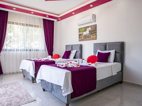  gece  -  Kasım
  | Kalkan Akbel Muhafazakar Villa (4 Kişilik, Çocuk Havuzlu, Jakuzili Seçenekli)