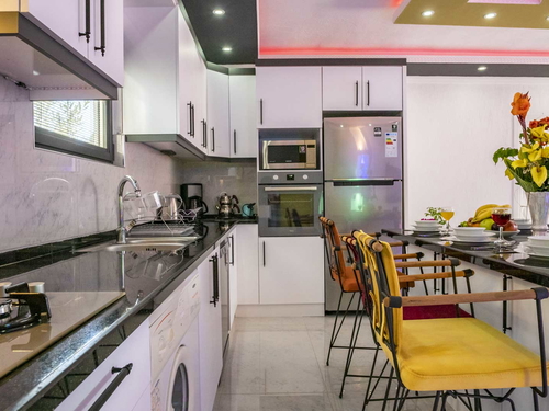gece - Kasım
| Kalkan Akbel Muhafazakar Villa (4 Kişilik, Çocuk Havuzlu, Jakuzili Seçenekli)
