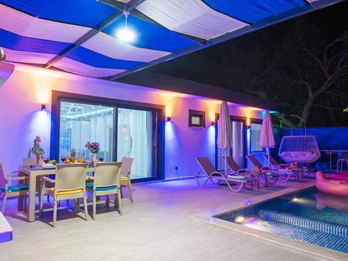  gece  -  Kasım
  | Kalkan Akbel Muhafazakar Villa (4 Kişilik, Çocuk Havuzlu, Jakuzili Seçenekli)