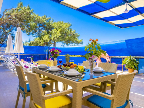  gece  -  Kasım
  | Kalkan Akbel Muhafazakar Villa (4 Kişilik, Çocuk Havuzlu, Jakuzili Seçenekli)