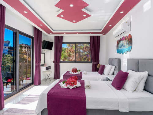  gece  -  Kasım
  | Kalkan Akbel Muhafazakar Villa (4 Kişilik, Çocuk Havuzlu, Jakuzili Seçenekli)