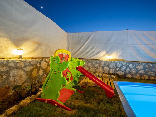  gece  -  Kasım
  | Kalkan Yeşilköy'de Romantik Balayı Villası: Jakuzili, Havuzlu, 4 Kişilik Doğa Kaçamağı