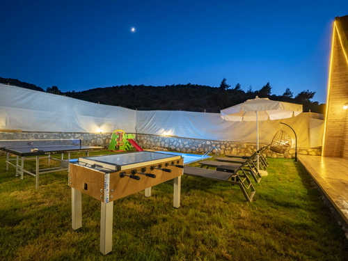  gece  -  Kasım
  | Kalkan Yeşilköy'de Romantik Balayı Villası: Jakuzili, Havuzlu, 4 Kişilik Doğa Kaçamağı