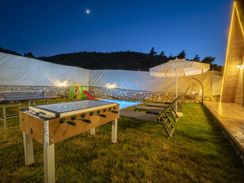 gece - Kasım
| Kalkan Yeşilköy'de Romantik Balayı Villası: Jakuzili, Havuzlu, 4 Kişilik Doğa Kaçamağı