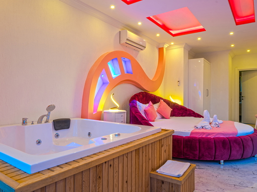  gece  -  Kasım
  | Kalkan Kördere'de Romantik Balayı Villası: Deniz Manzaralı, Korunaklı Havuzlu, Jakuzili ve Eşsiz Gün Batımı Deneyimi