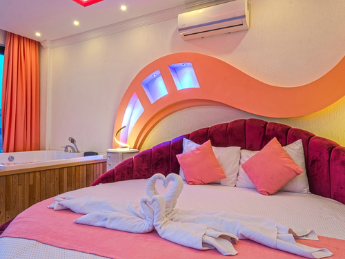  gece  -  Kasım
  | Kalkan Kördere'de Romantik Balayı Villası: Deniz Manzaralı, Korunaklı Havuzlu, Jakuzili ve Eşsiz Gün Batımı Deneyimi