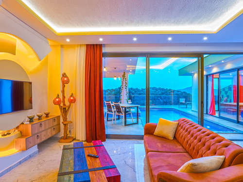 gece - Kasım
| Kalkan Kördere'de Romantik Balayı Villası: Deniz Manzaralı, Korunaklı Havuzlu, Jakuzili ve Eşsiz Gün Batımı Deneyimi