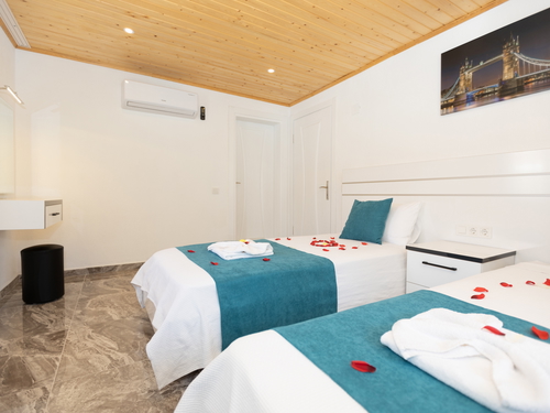  gece  -  Kasım
  | Kalkan İkizce'de 4 Kişilik Havuzlu Villa – Huzurlu Tatil