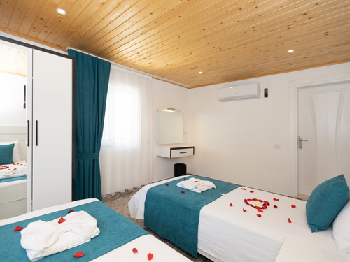  gece  -  Kasım
  | Kalkan İkizce'de 4 Kişilik Havuzlu Villa – Huzurlu Tatil