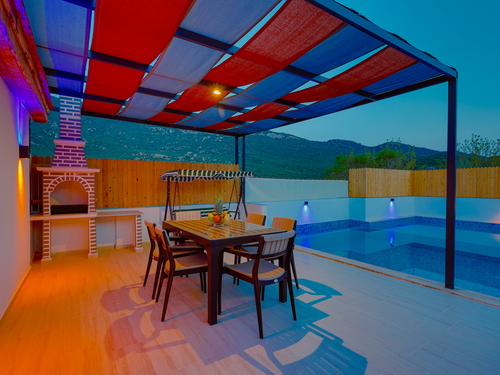  gece  -  Kasım
  | Kalkan İkizce'de 4 Kişilik Havuzlu Villa – Huzurlu Tatil