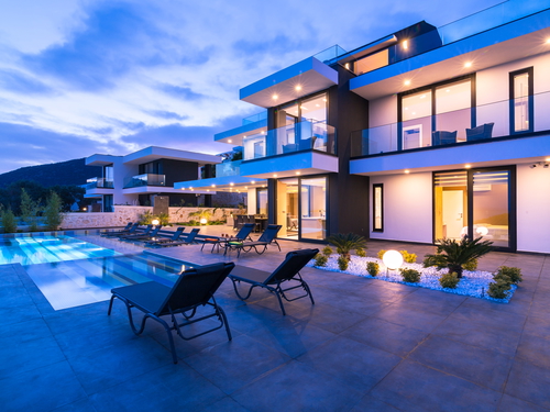  gece  -  Kasım
  | Kalkan Merkezde Ultra Lüks Villa: Deniz Manzaralı Havuz, 8 Kişilik