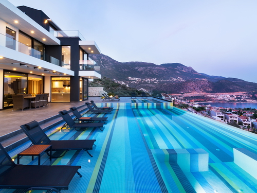  gece  -  Kasım
  | Kalkan Merkezde Ultra Lüks Villa: Deniz Manzaralı Havuz, 8 Kişilik