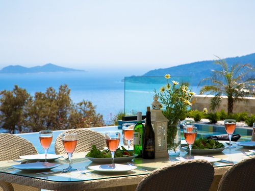 gece  -  Kasım
  | Kalkan Merkezde Ultra Lüks Villa: Deniz Manzaralı Havuz, 8 Kişilik