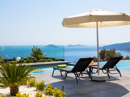  gece  -  Kasım
  | Kalkan Merkezde Ultra Lüks Villa: Deniz Manzaralı Havuz, 8 Kişilik