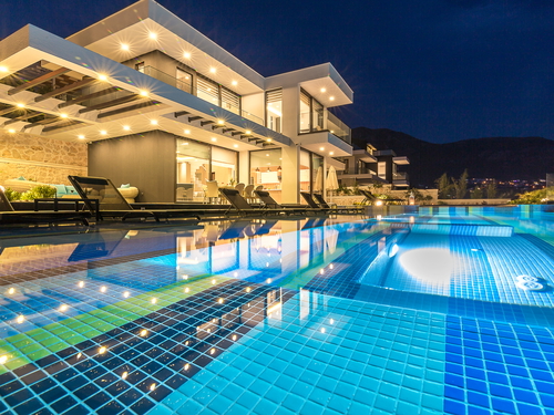  gece  -  Kasım
  | Kalkan Merkezde Ultra Lüks Villa: Deniz Manzaralı Havuz, 8 Kişilik