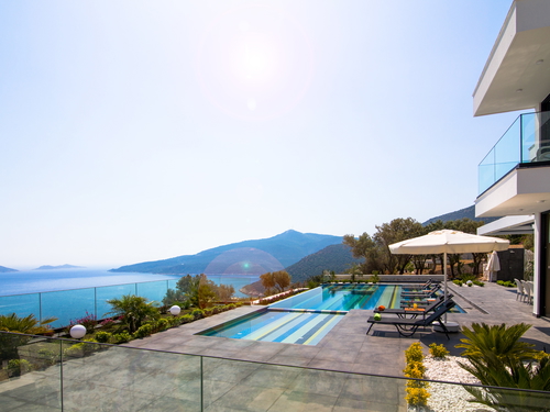  gece  -  Kasım
  | Kalkan Merkezde Ultra Lüks Villa: Deniz Manzaralı Havuz, 8 Kişilik